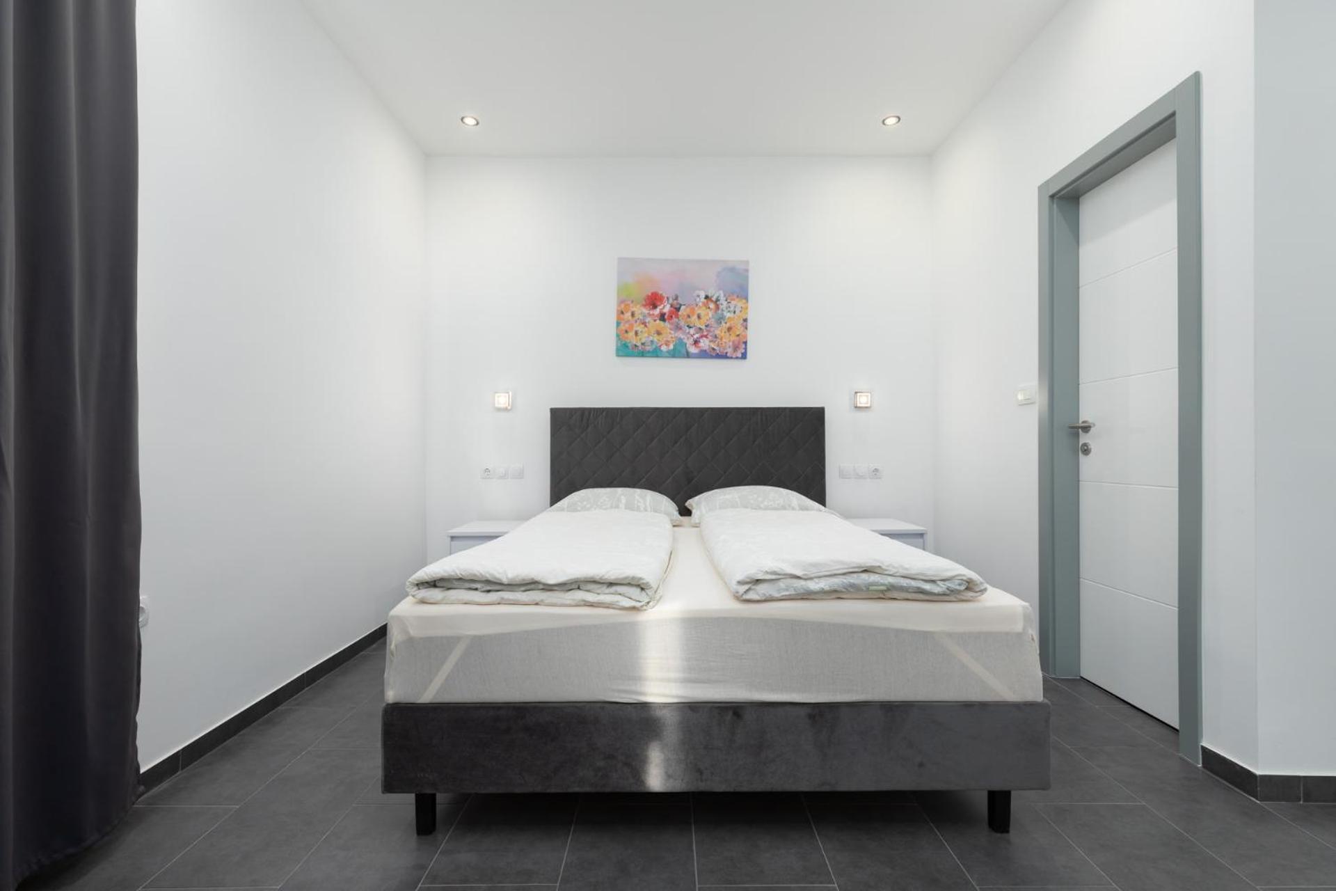 Rooms And Studio Flora 포레치 외부 사진
