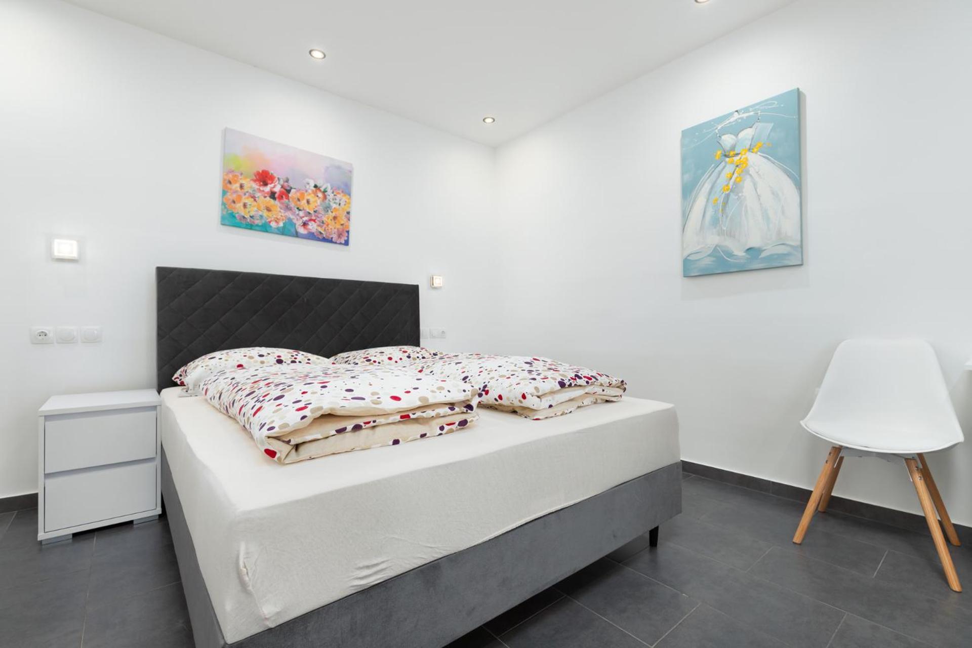 Rooms And Studio Flora 포레치 외부 사진